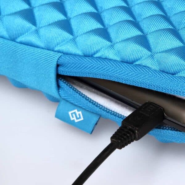 Macbook 15" (2009-2012) - Diamond Neopren Sleeve - Blå