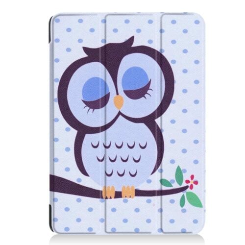 a case with an owl on it